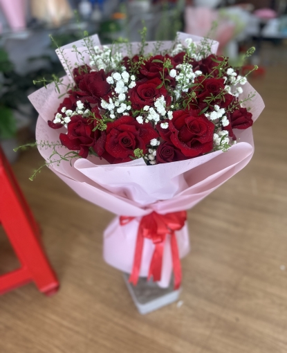 Bó hoa hồng đỏ chúc mừng sinh nhật vợ yêu tại bình long