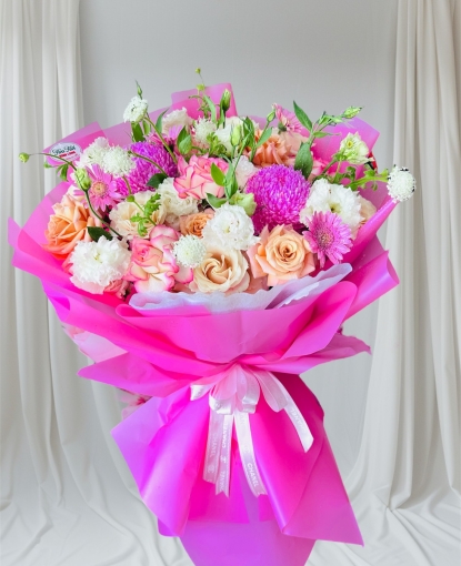 Bó hoa màu hông tặng vợ( người yêu ) lễ quốc tế phụ nữ 20-10 tại binh long