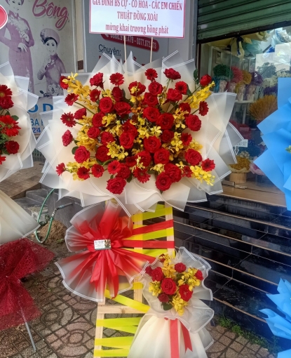 MUA HOA CHÚC MỪNG KHAI TRƯƠNG