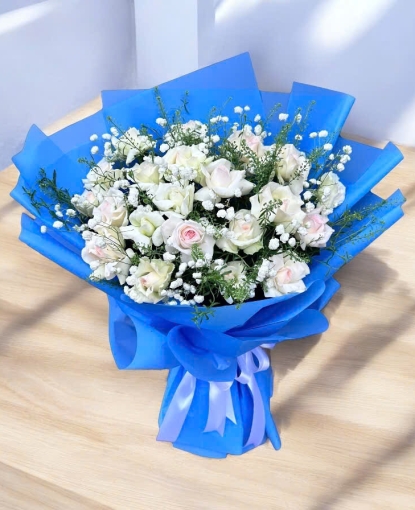 Hoa hồng trắng baby 8/3
